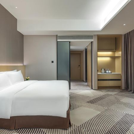 La Yarda Hotel Guangzhou - Free Shuttle Bus Available During Canton Fair Period Exterior photo